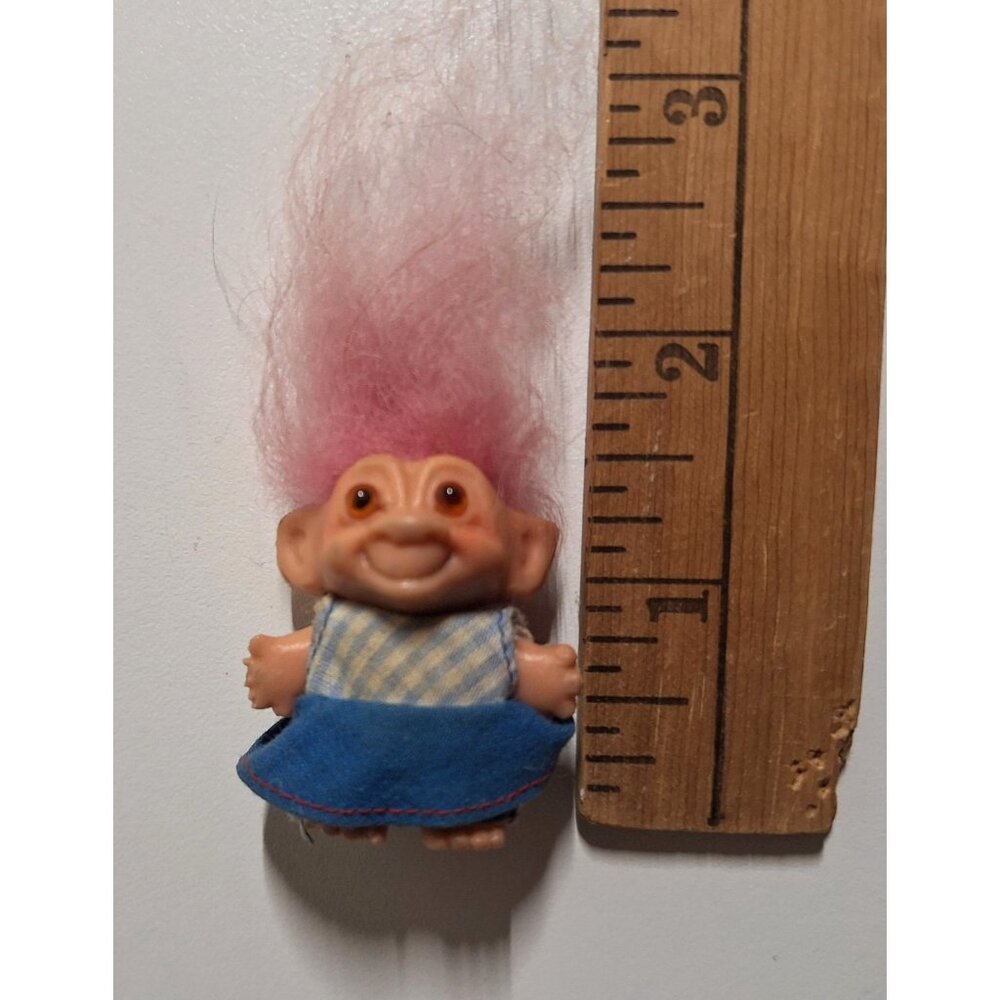 1964 SHE Troll Doll Pink Hair 1.5" Blue Dress DAM Amber Eyes Vintage - Picture 6 of 10